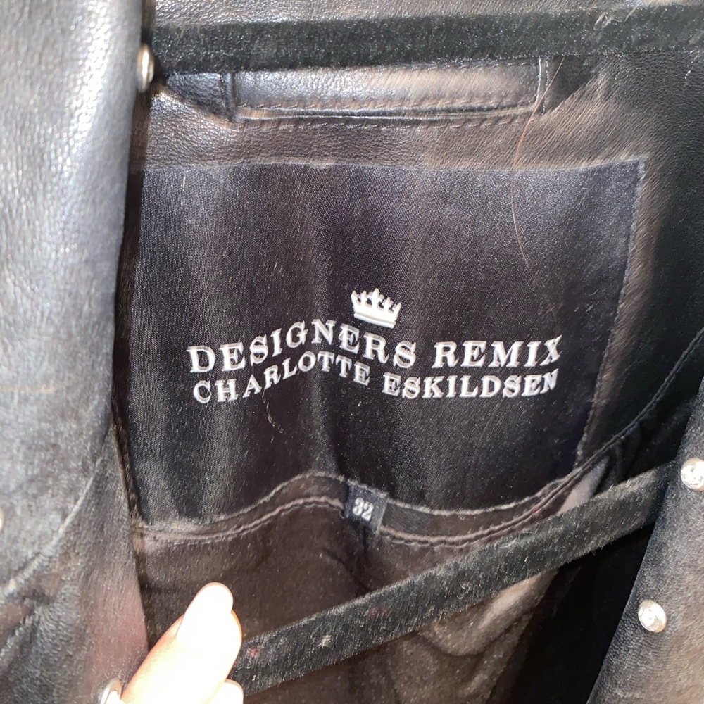Studded leather jacket - Picture 3 of 4